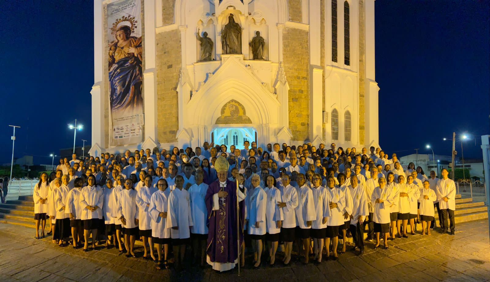 Ministros Extraordinários da Comunhão Eucarística participaram de Encontro Diocesano